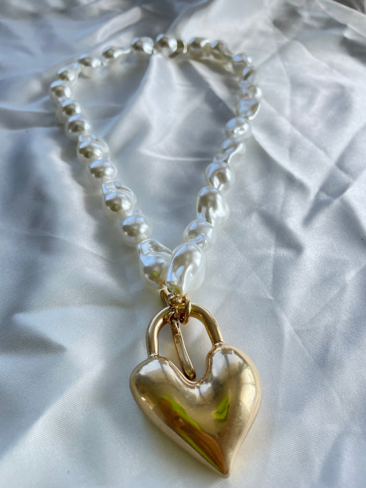 OT Toggle Clasp Puff Heart X Freshwater Pearl Necklace