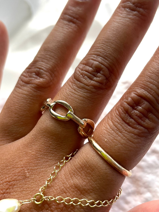 Gold Link Ring